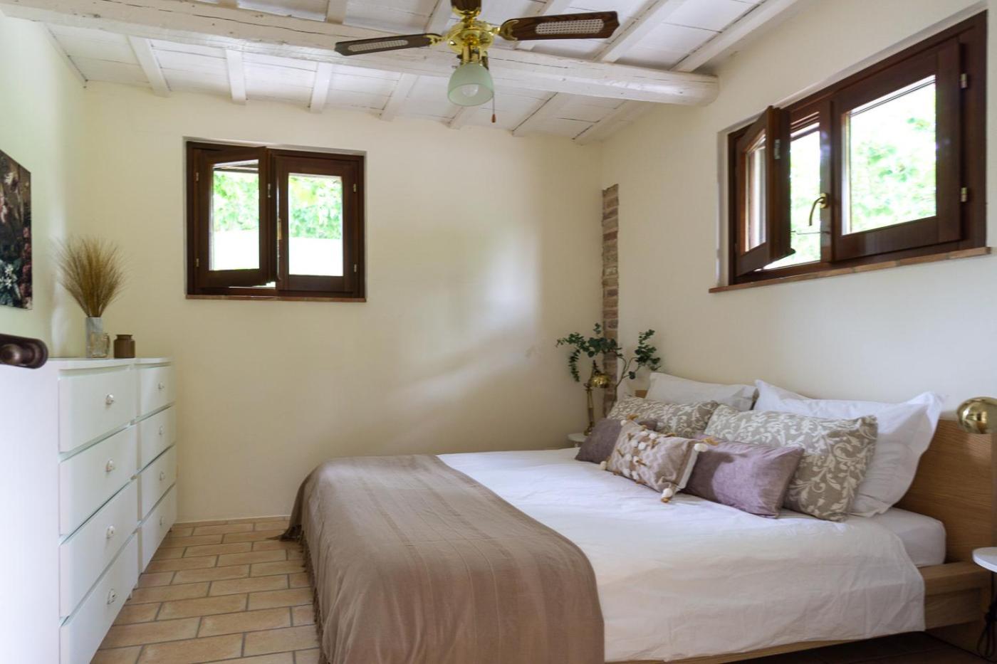 Rosa Nel Pozzo Apartments And B&B San Pietro  Εξωτερικό φωτογραφία