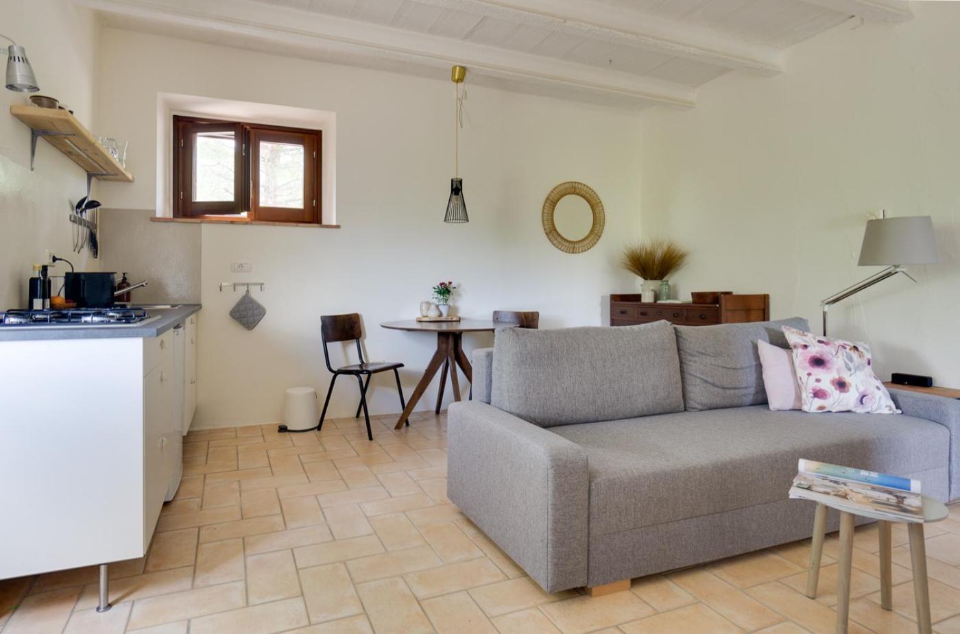Rosa Nel Pozzo Apartments And B&B San Pietro  Εξωτερικό φωτογραφία