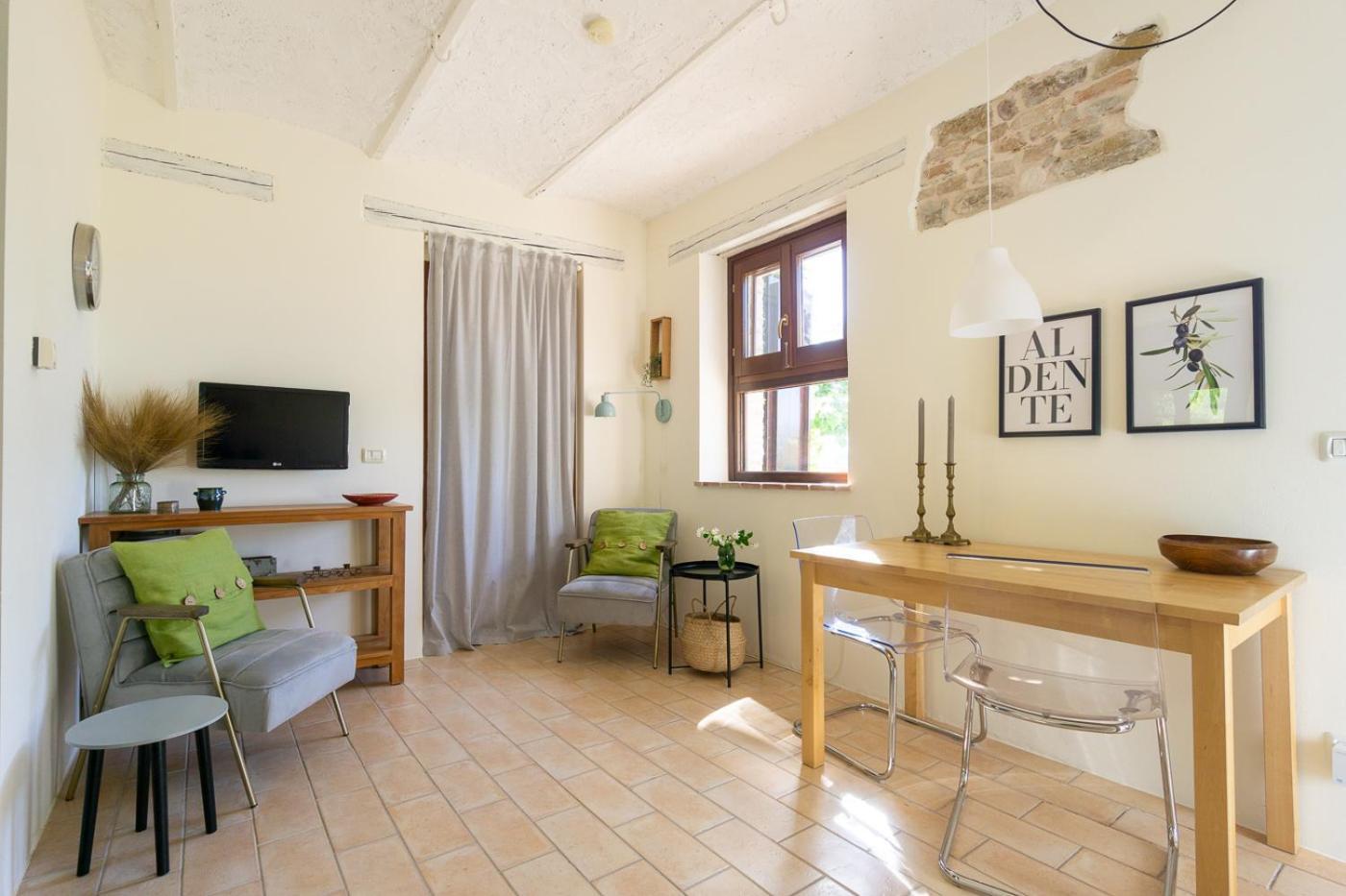 Rosa Nel Pozzo Apartments And B&B San Pietro  Εξωτερικό φωτογραφία